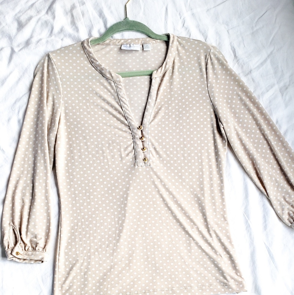 NY & Company XS cream polkadot top